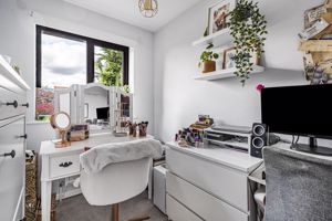 Photo 16- click for photo gallery